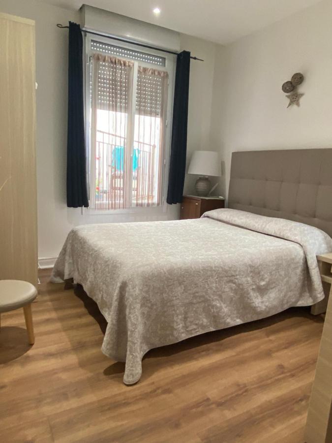 Hotel Lutetia Cannes Exterior foto